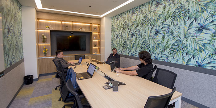 Full Serviced Office Full Serviced Office